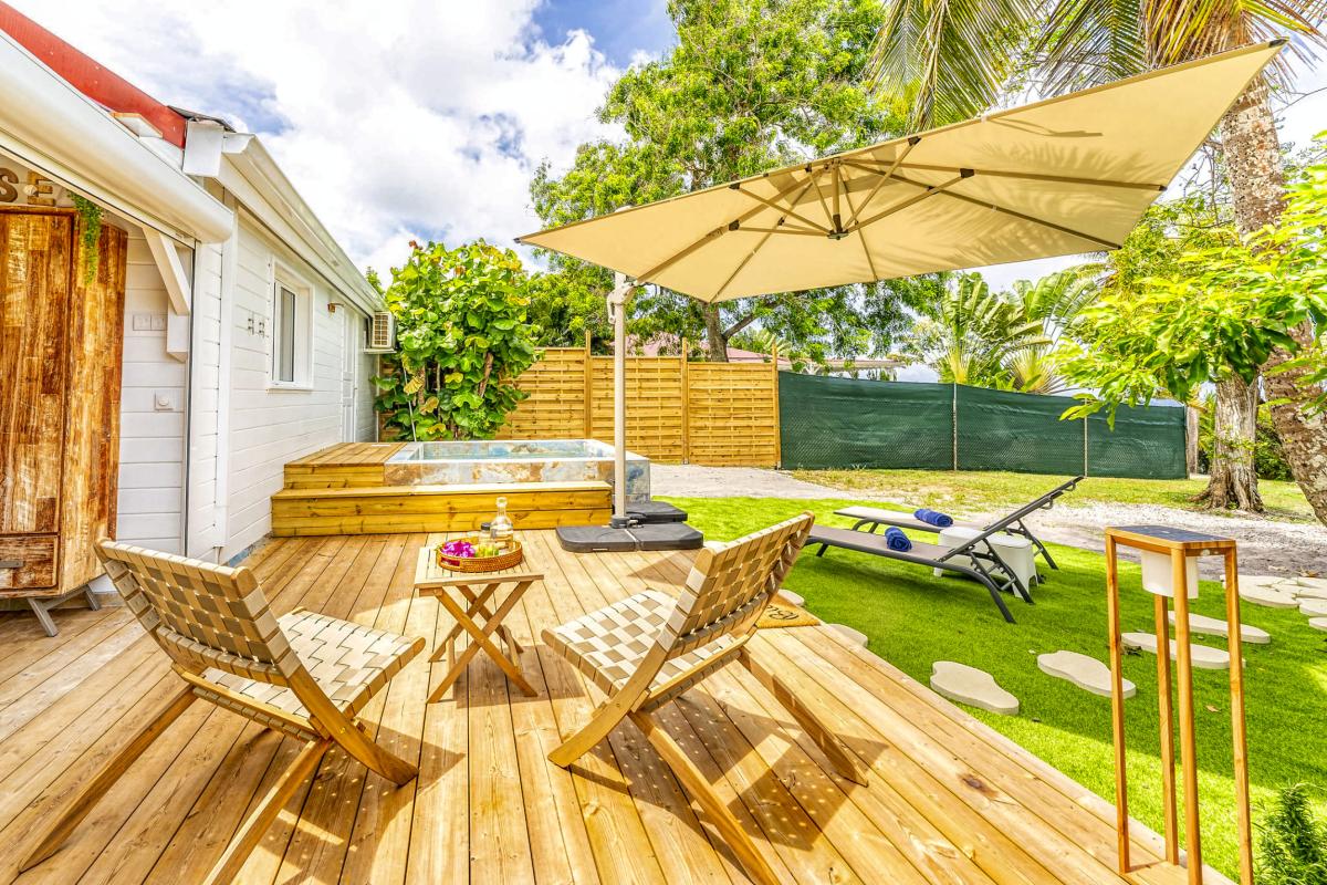 2.Location villa piscine Marie Galante_Piscine